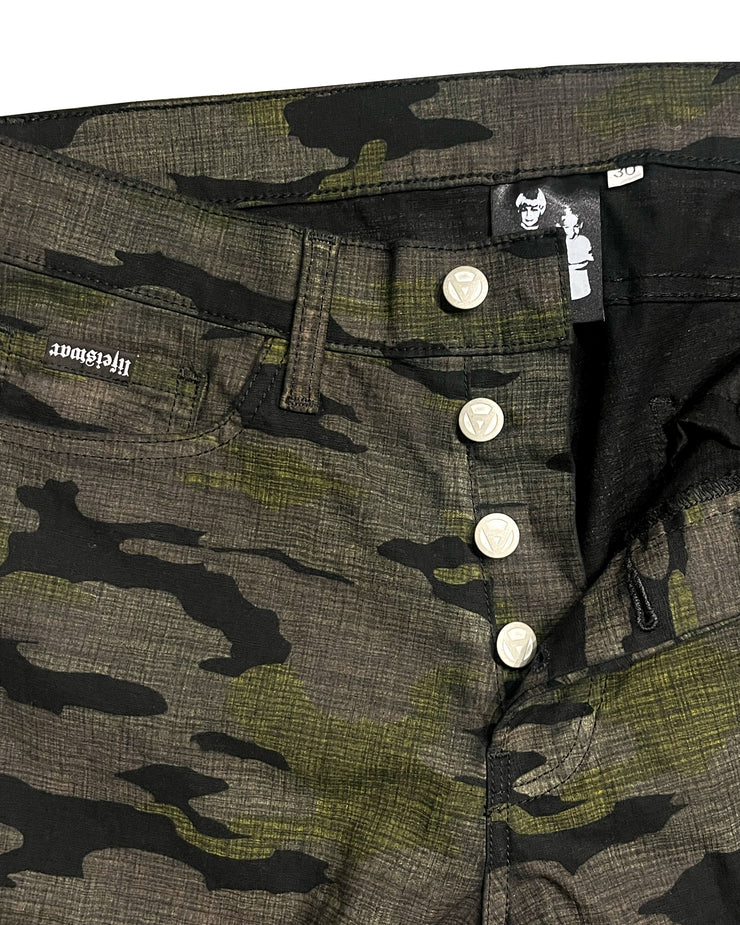 STRAIGHT EDGE CUT: Dyed Camo