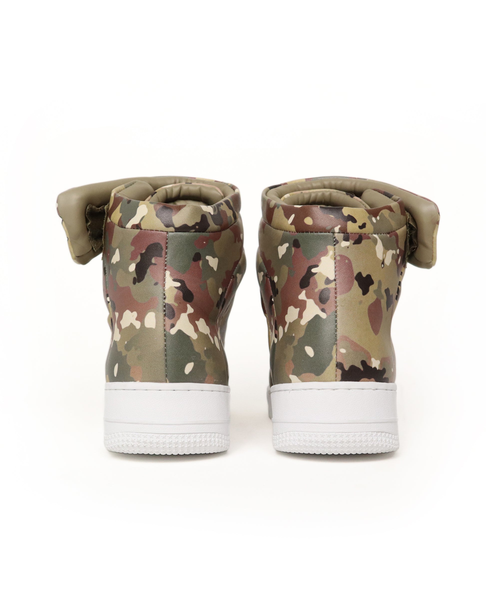 Camouflage high-top sneakers with white soles on a white background