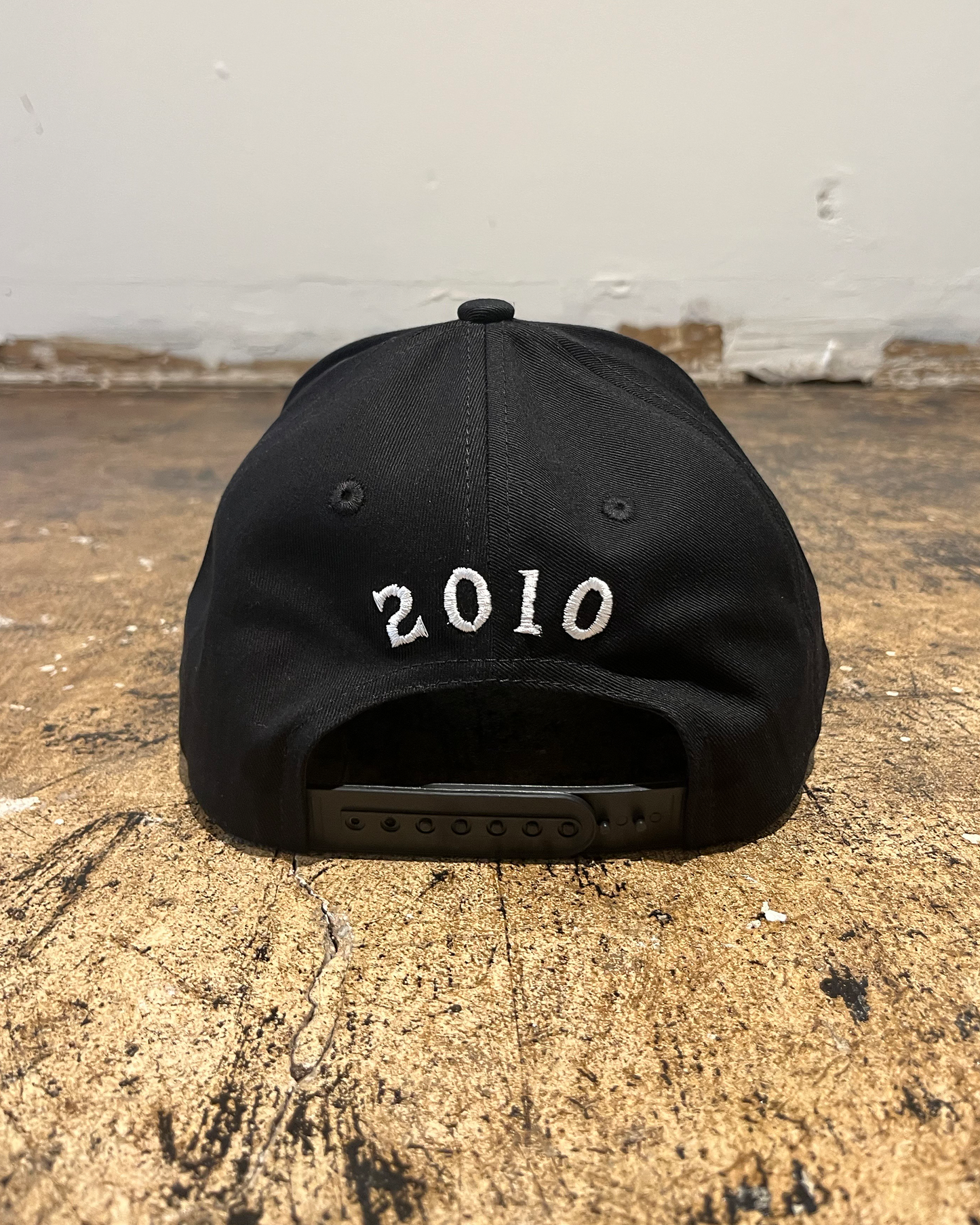 モヒカンハット：ブラック＆ホワイト [OTW25 - アメリカ]